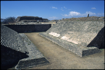 monte alban-23.jpg